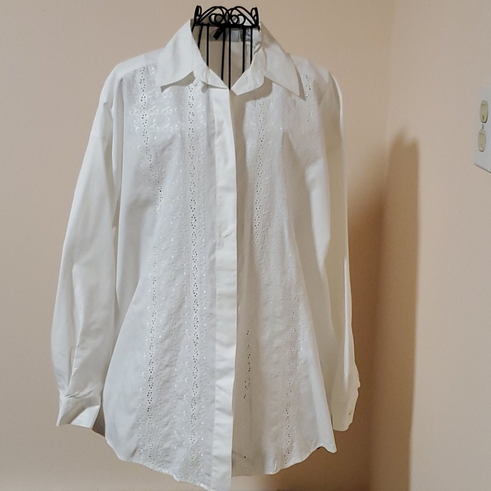 A Lune Anne Klein vintage white blouse size S